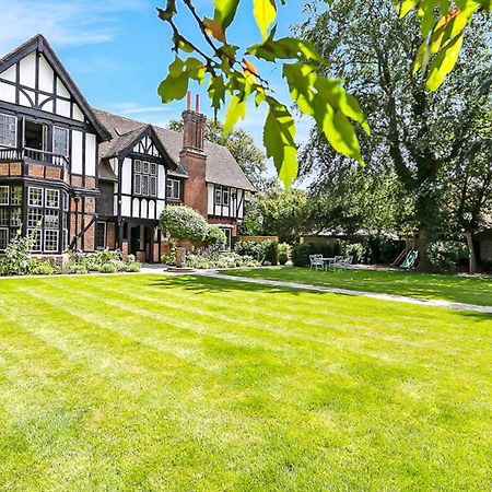 Tudor Grange Bournemouth Luaran gambar